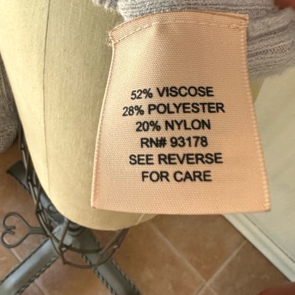 Philosophy Puff Sleeve Cardigan - Picture 5 of 5